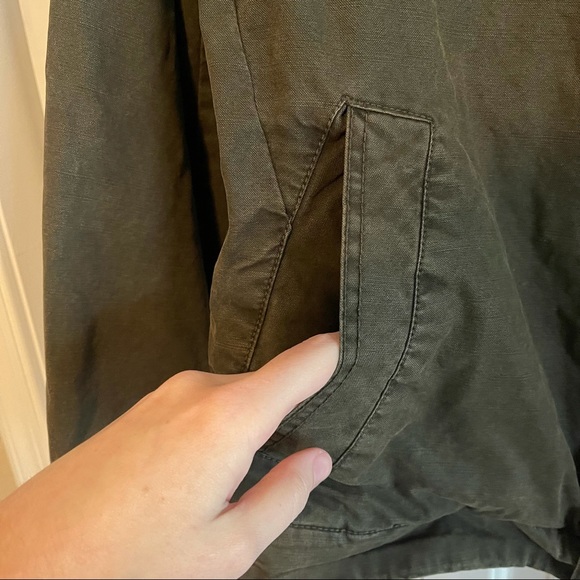 Levi's Men's Washed Cotton Two Pocket Sherpa Lined Military Jacket - Picture 7 of 13